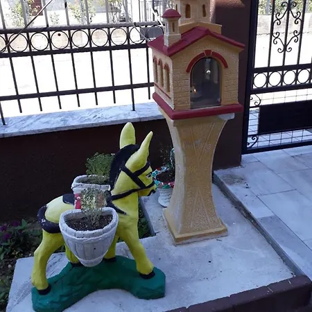 Вила Πανσιόν